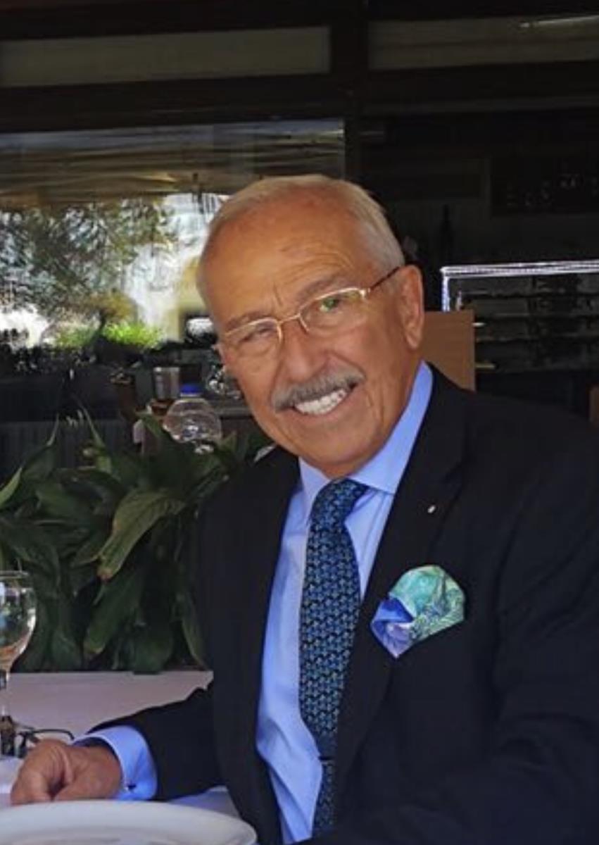 Av.Mehmet Suat Çelebi